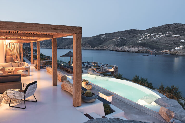 Villa Red Coast