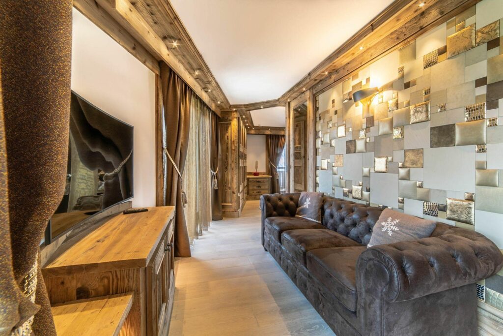 Chalet Bordeaux, Plantret, Courchevel 1850